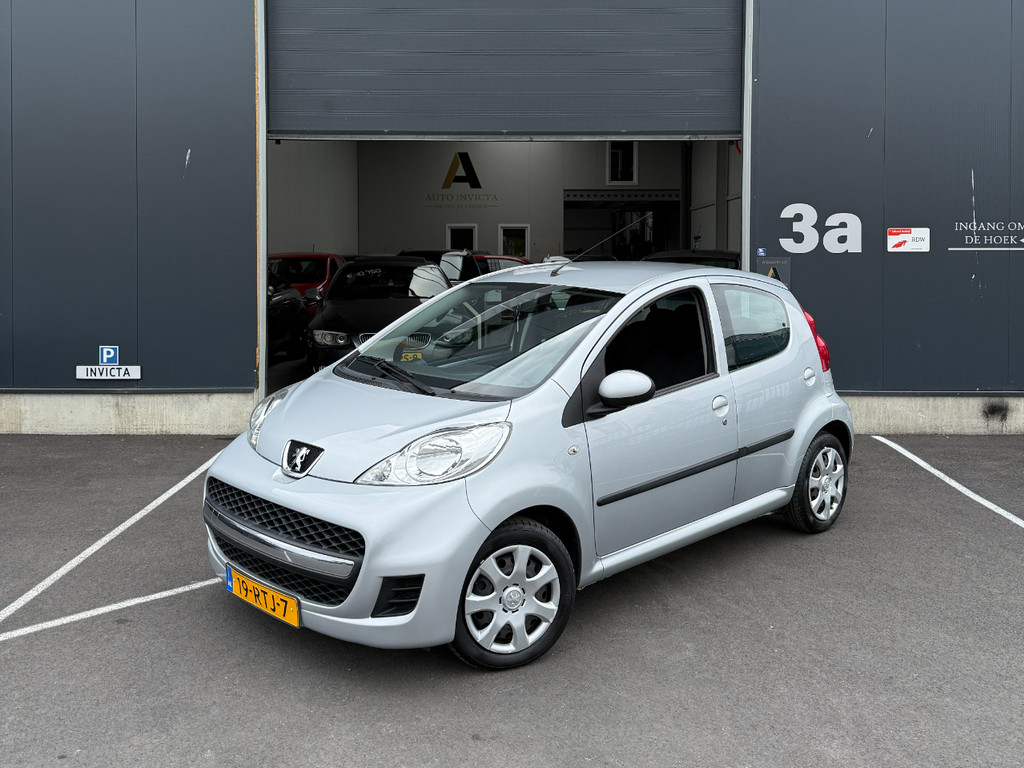 Peugeot 107 1.0-12V XS - 5drs - Airco 54399176-0.jpg | Auto Invicta